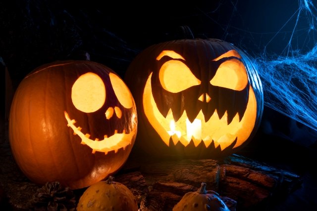 Extra-Halloween