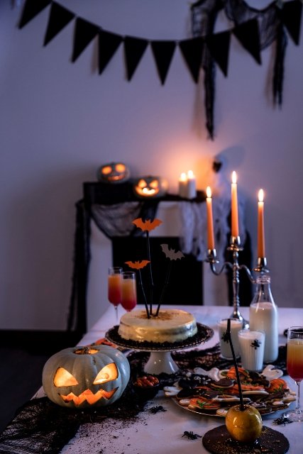 Extra-Halloween