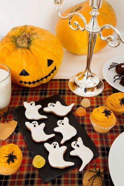 Extra-Halloween